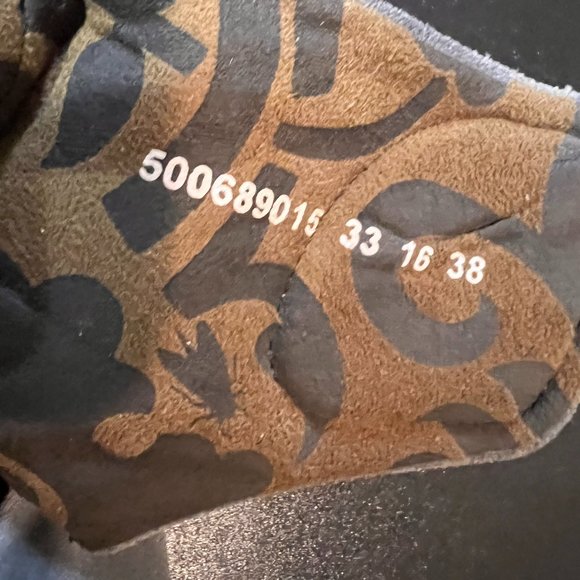 FLY London size 38  US 8 gray suede boot ruched look - Picture 9 of 14